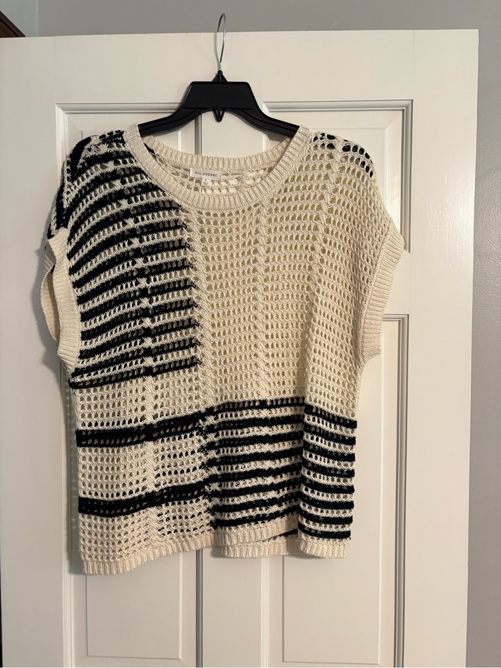 Blu Pepper Open-Knit Striped Crew Sweater - Cream & Black